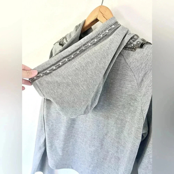 Love Sam Gray Beaded Sequin Wide Sleeve Embellished Hoodie Size Small - Picture 10 of 11